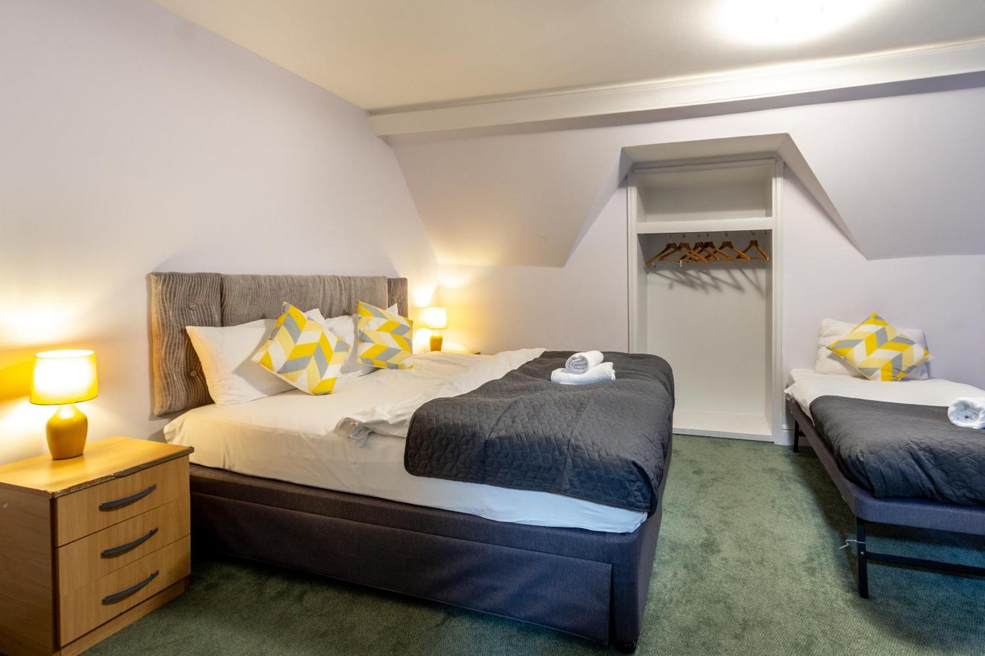 London Gatwick Inn מראה חיצוני תמונה