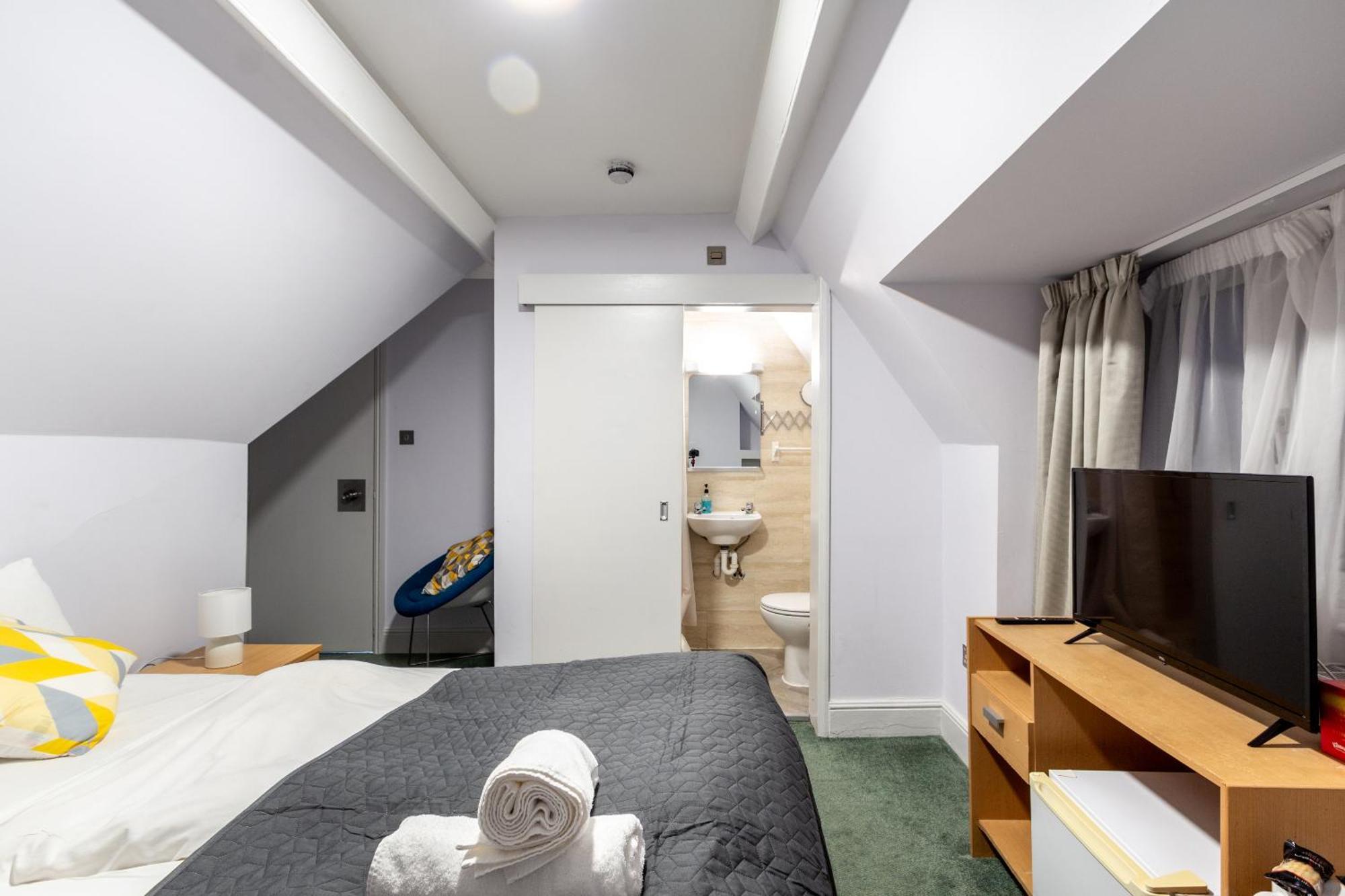London Gatwick Inn מראה חיצוני תמונה