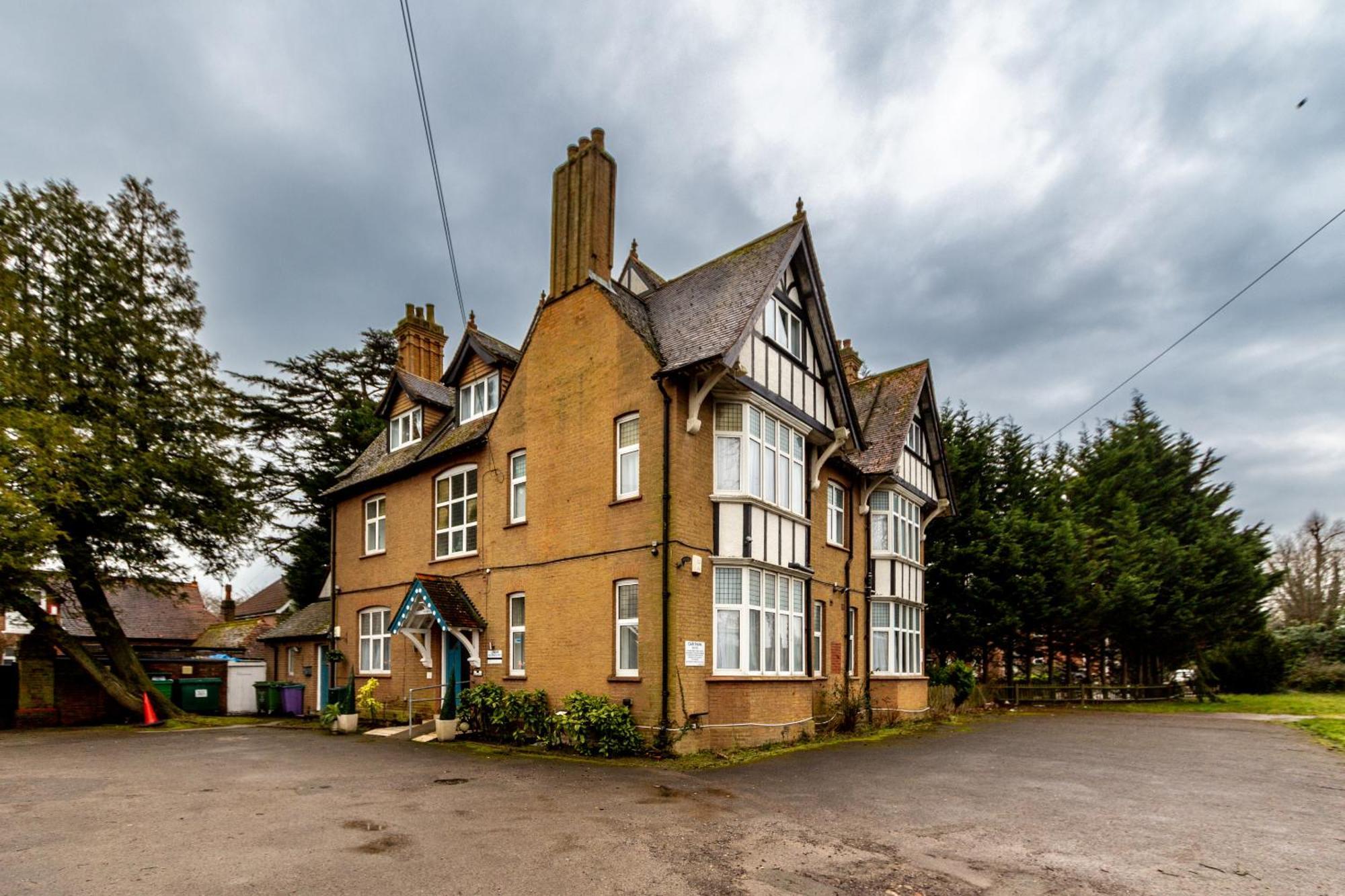 London Gatwick Inn מראה חיצוני תמונה
