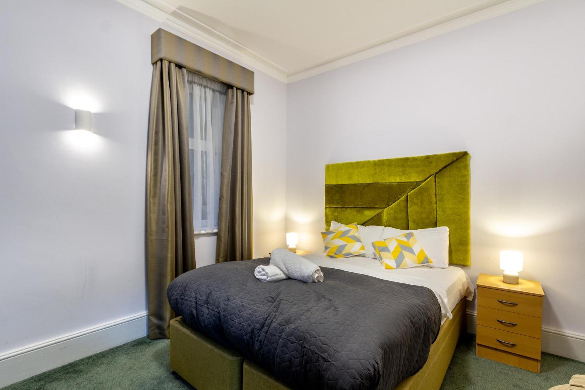 London Gatwick Inn מראה חיצוני תמונה
